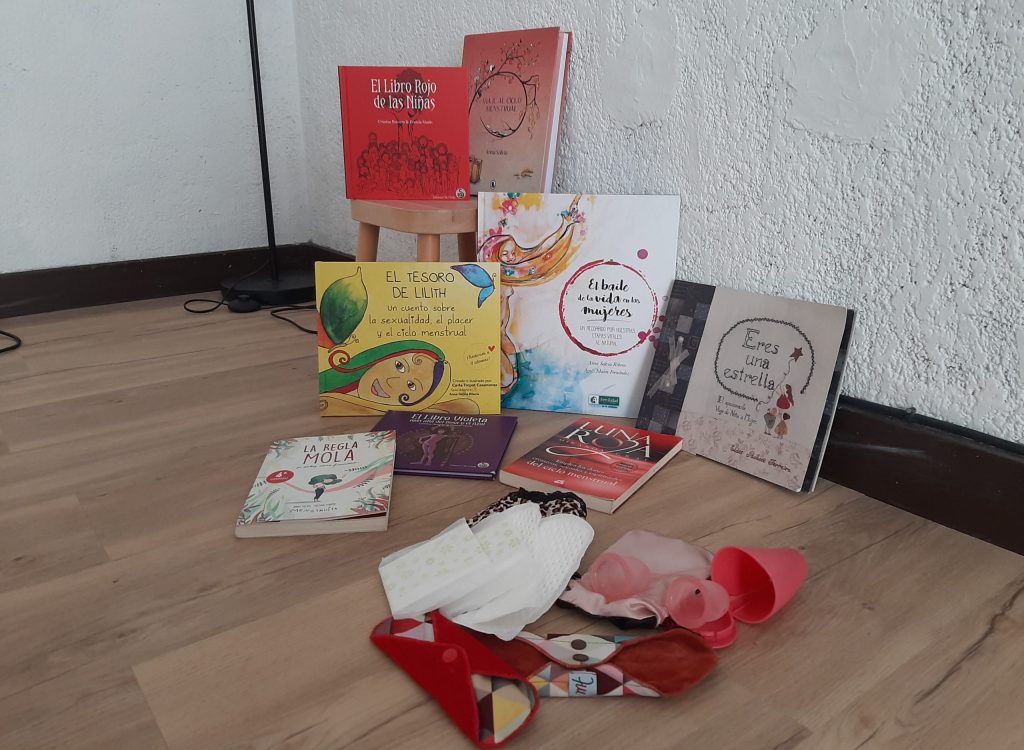 TALLER MENSTRUACIÓN